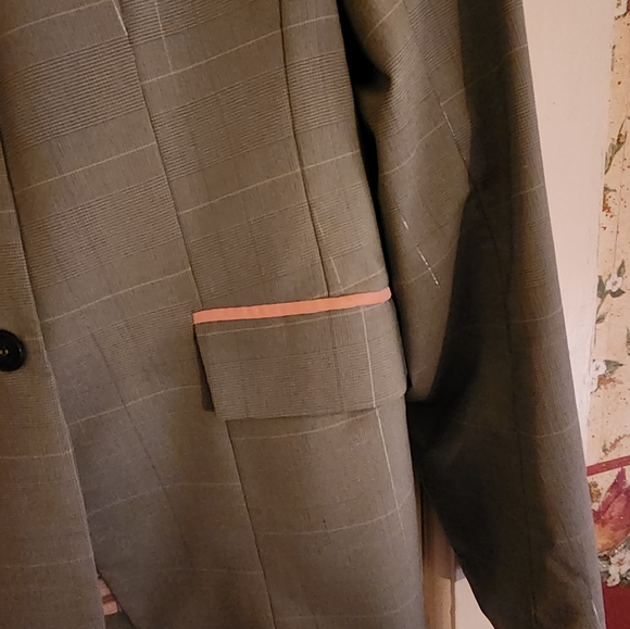 Light Grey Show Jacket - Picture 2 of 4